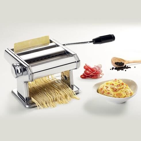 Aparat za pravljenje testenine i rezanca