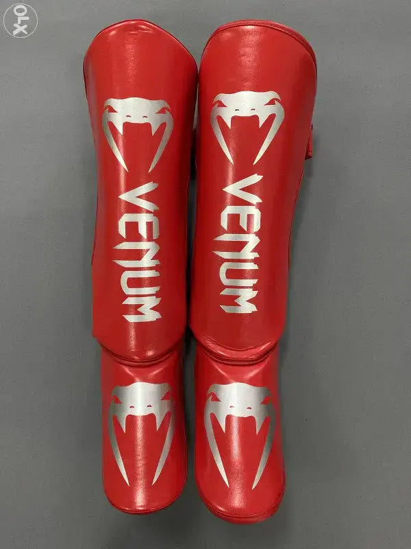 Venum stitnici za podkolenice Crvene