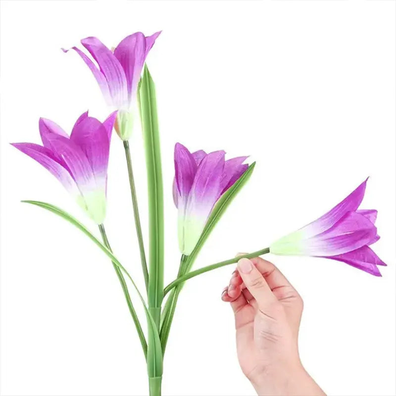 Solarne lampe Ljiljani