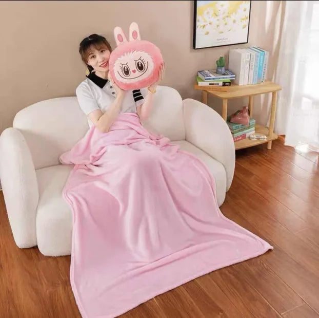 Labubu jastuk i cebe