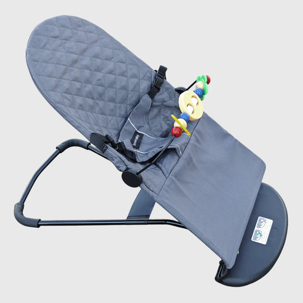 Bebi ležaljka/njihalica.